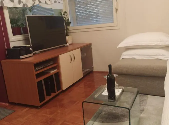 Апартаменти Noemi *