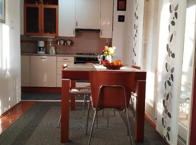 Noemi Апартаменти